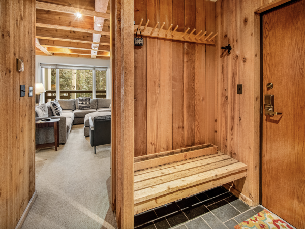 Vail Walk to Lift Rental Condo